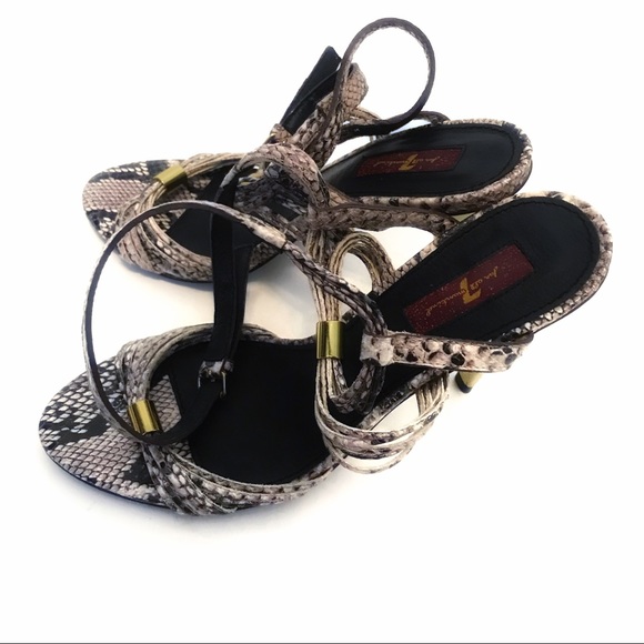 Authentic 7 For Mankind Heels - Picture 6 of 7